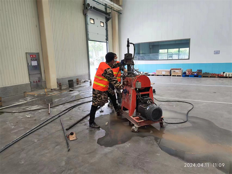 延吉厂房地面下沉塌陷注浆加固施工